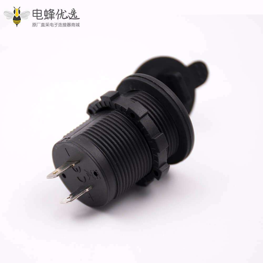 双USB车载充电器5V 3.1A插座带防尘盖